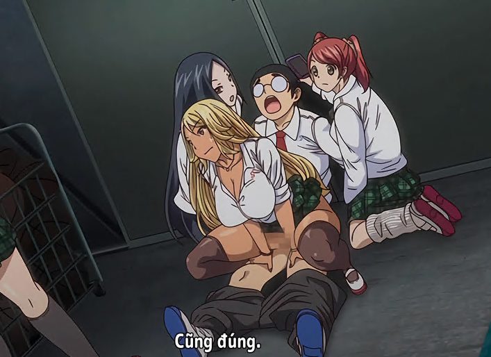 Cuộc gặp gỡ định mệnh nơi nhà kho cũ