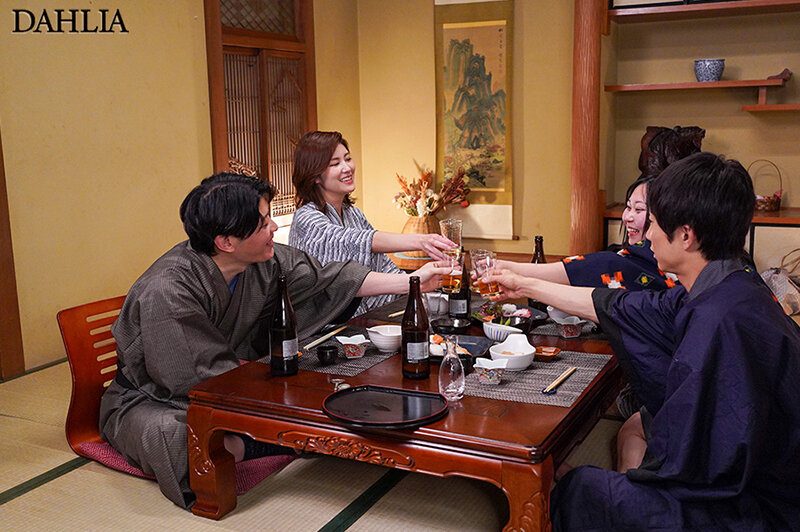 DLDSS-331 Đụ cô bạn thân sắp đi lấy chồng