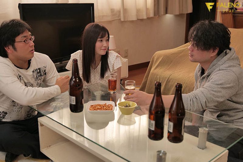 FSDSS-379 Thầm yêu bồ của bạn thân