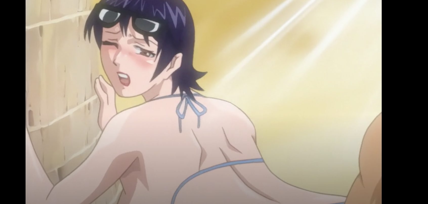 Góc khuất tội lỗi của người vợ nội trợ hiền lành