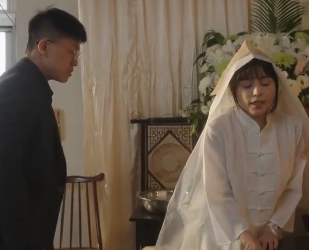 MD-0337 Nàng góa phụ dâm loàn vụng trộm cùng em rể ngay tại phòng thờ