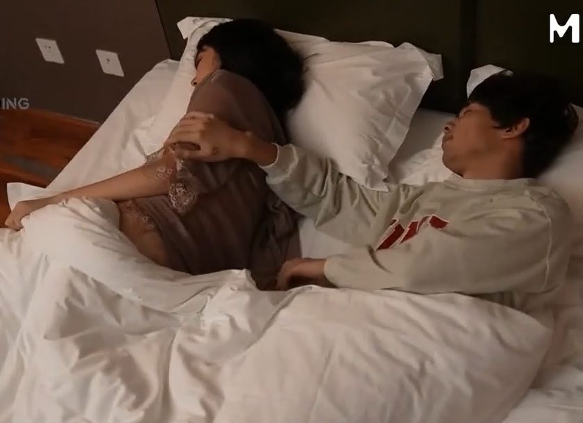 MSD127 Mối tình vụng trộm với dì xinh đẹp