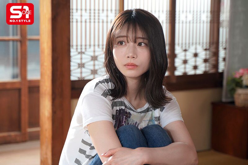 SONE-853 Tỏ tình với cô bạn thuở nhỏ vào đêm pháo hoa