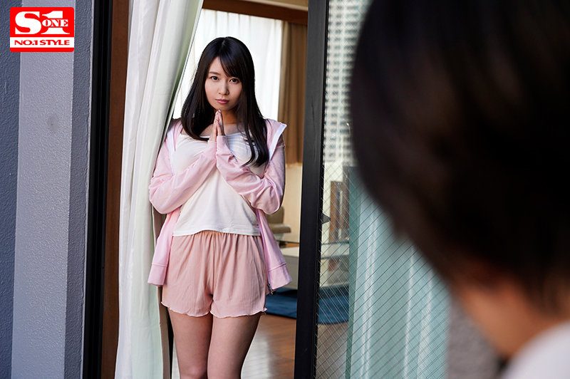 SSIS-146 Dâm phụ hàng xóm chủ động gạ tình em trai thất nghiệp