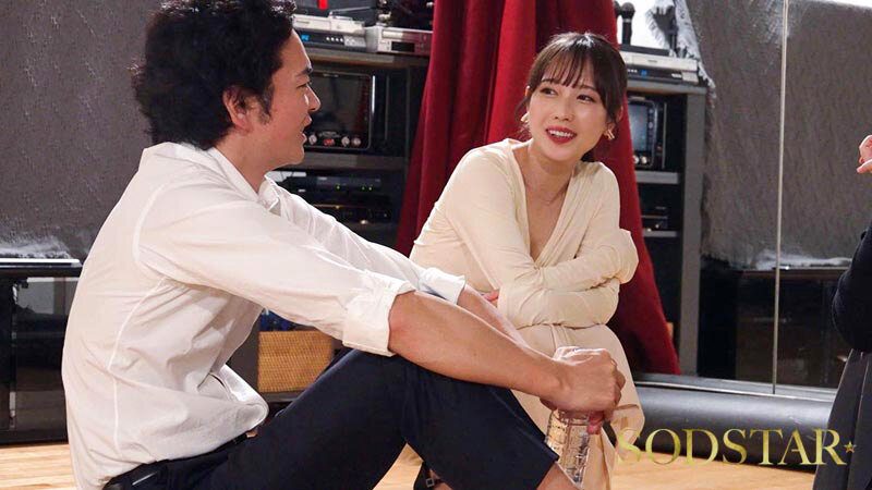 START-313 Chúng mình cùng phê thuốc và đụ nhau nhé?