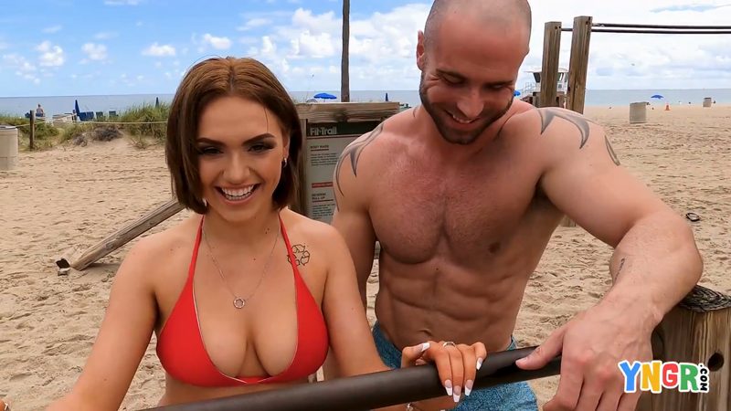 Tắm tiên trêu hàng xóm và cái kết hú hồn bên hồ bơi